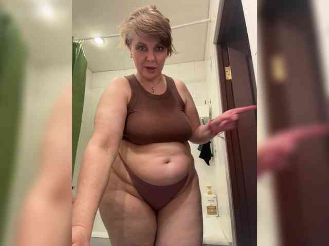 Veronika_Gold webcam