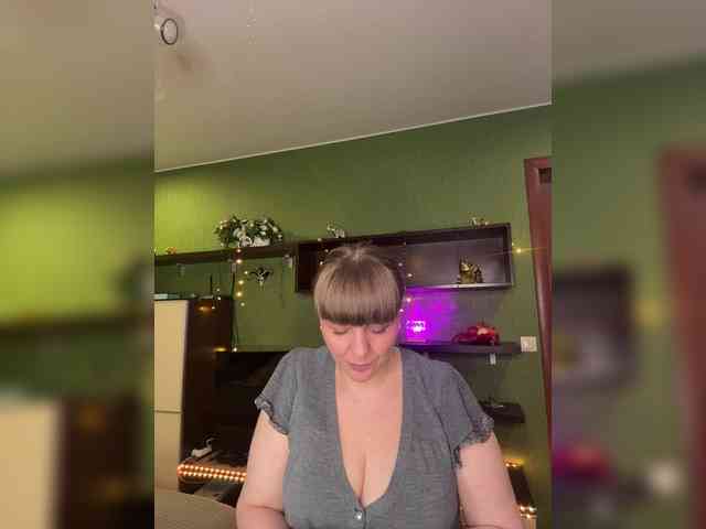 Veronika_Gold webcam