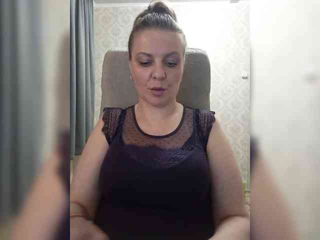 Veronika_Gold webcam