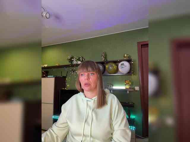 Veronika_Gold webcam