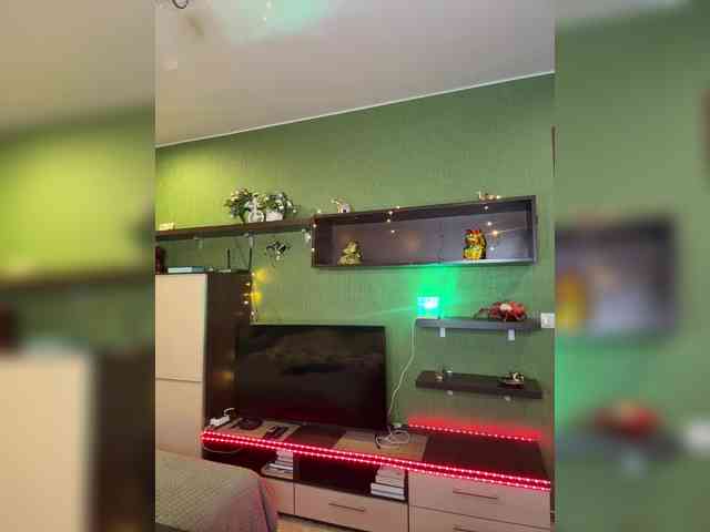 Veronika_Gold webcam