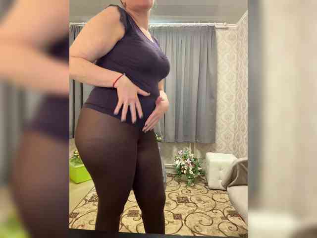 Veronika_Gold webcam