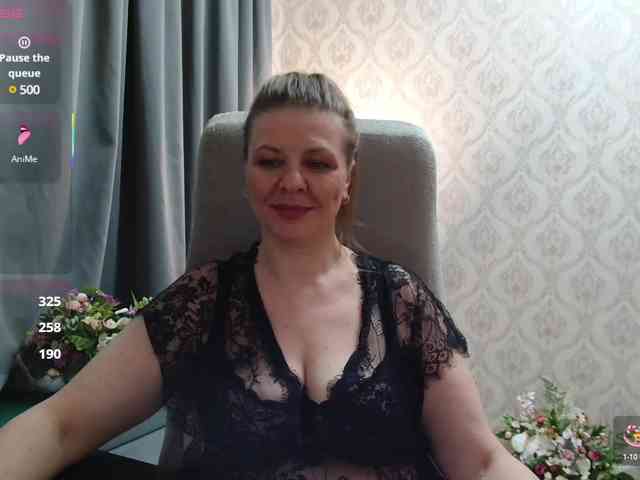 Veronika_Gold webcam