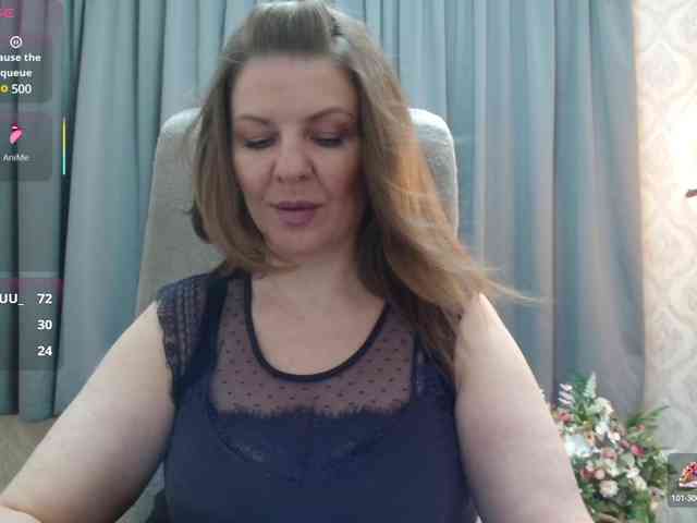 Veronika_Gold webcam