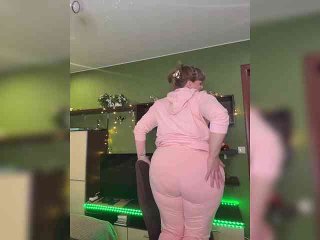 Veronika_Gold webcam