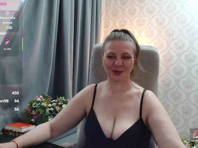 Veronika_Gold webcam