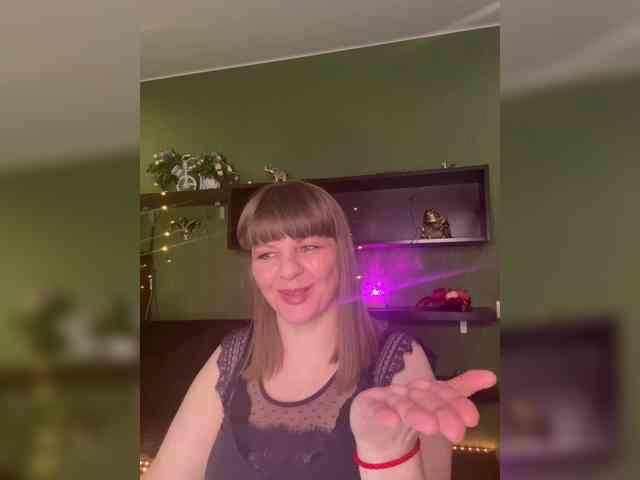 Veronika_Gold webcam