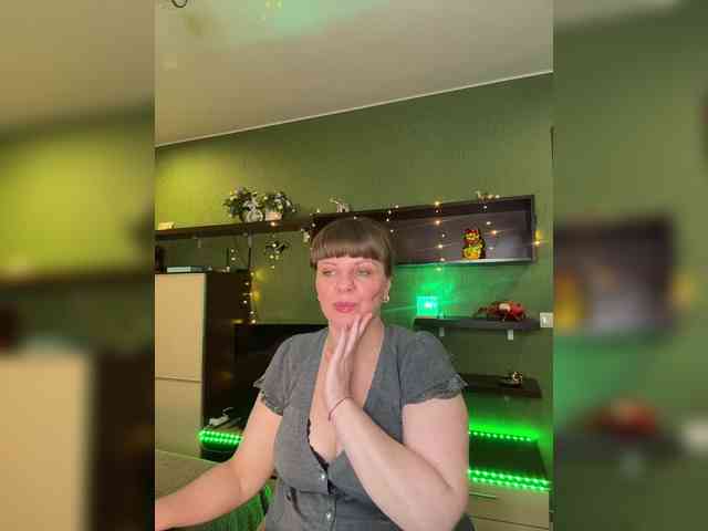 Veronika_Gold webcam