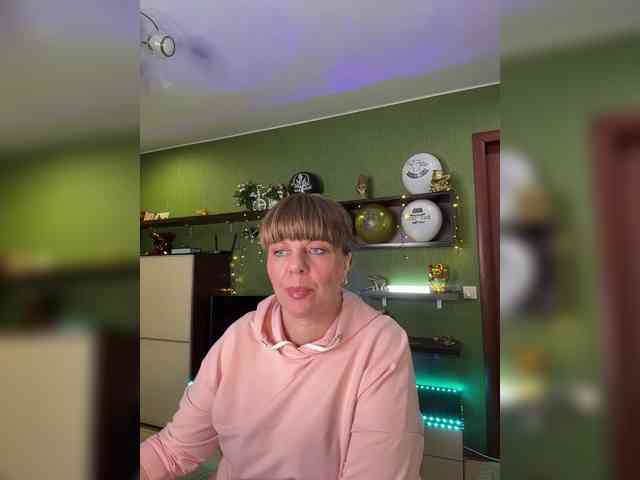 Veronika_Gold webcam