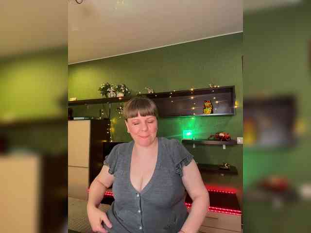 Veronika_Gold webcam