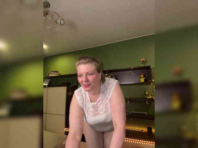 Veronika_Gold webcam