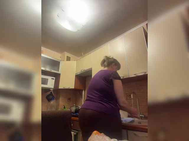 Veronika_Gold webcam