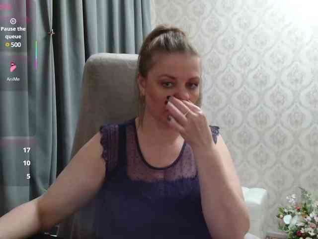 Veronika_Gold webcam