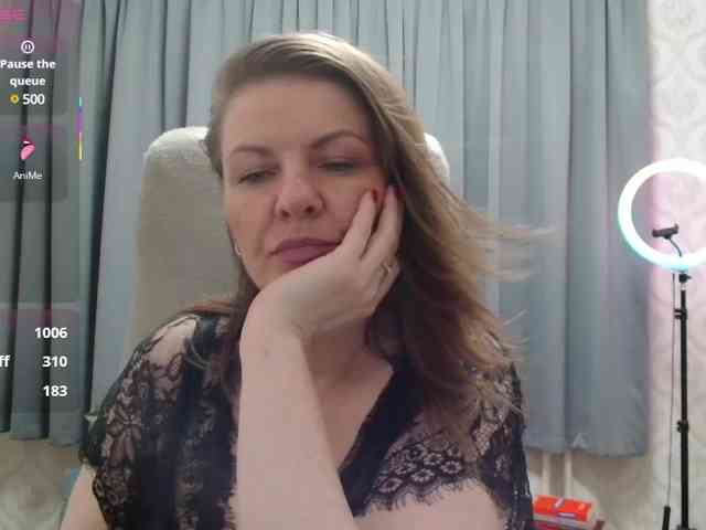 Veronika_Gold webcam
