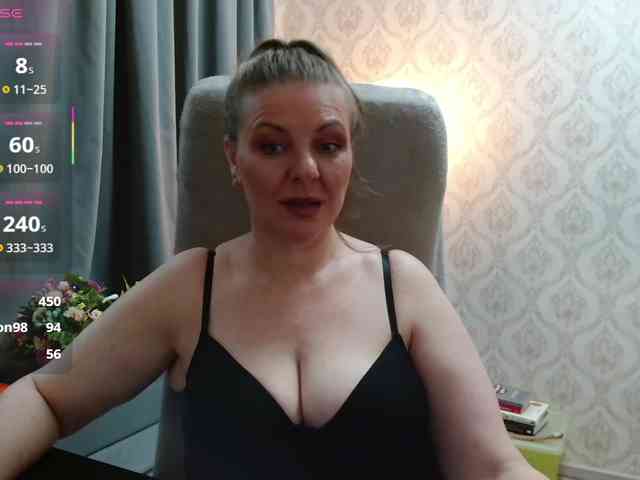 Veronika_Gold webcam