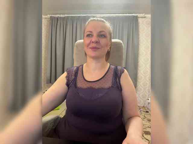 Veronika_Gold webcam