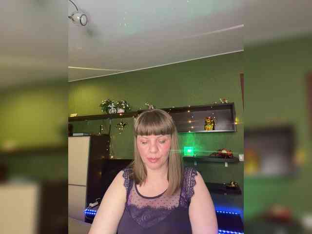 Veronika_Gold webcam