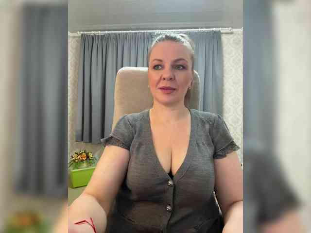 Veronika_Gold webcam