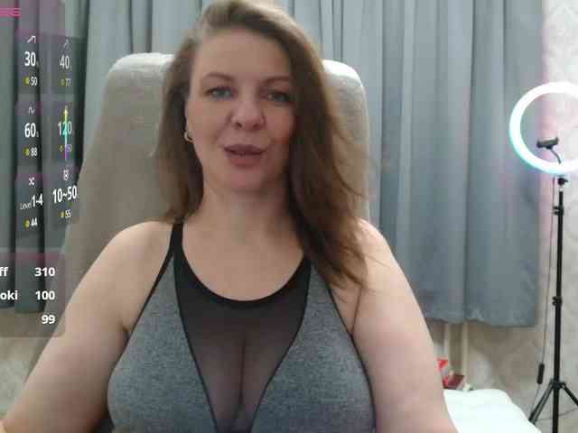 Veronika_Gold webcam