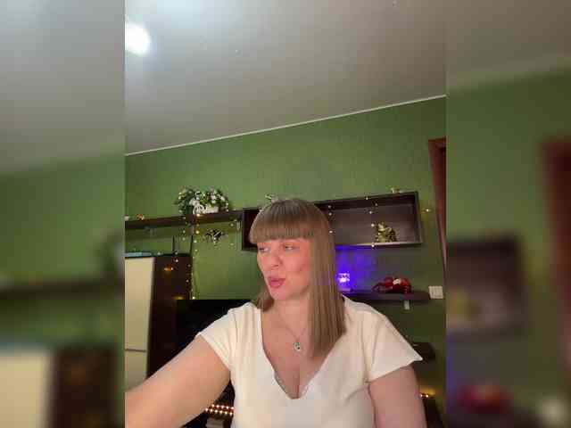 Veronika_Gold webcam