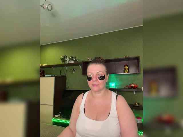 Veronika_Gold webcam