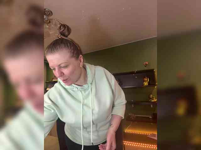 Veronika_Gold webcam