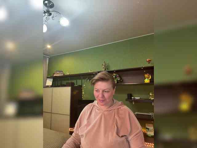 Veronika_Gold webcam