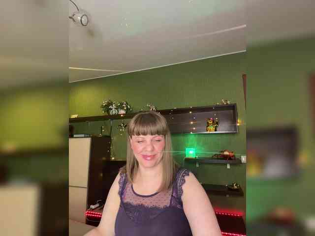 Veronika_Gold webcam