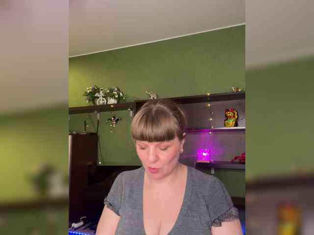 Veronika_Gold webcam