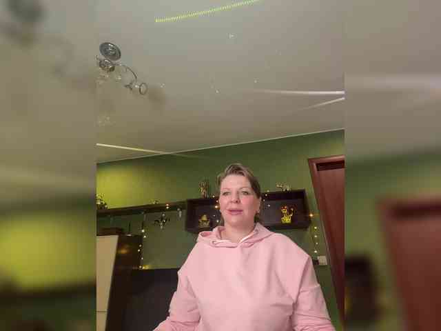 Veronika_Gold webcam