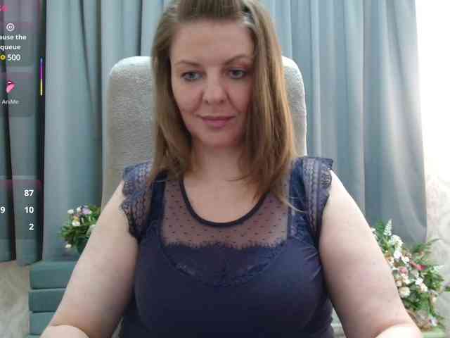 Veronika_Gold webcam