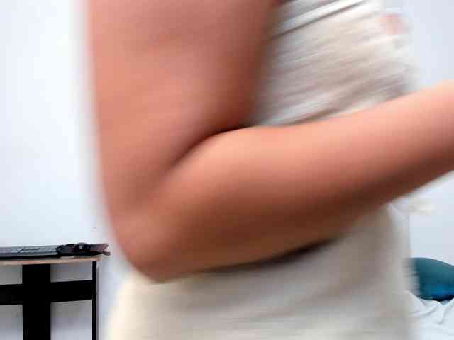 Analiaa18 webcam