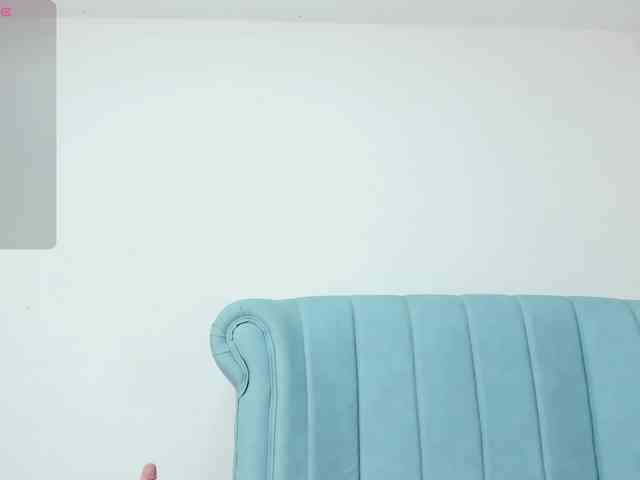 Analiaa18 webcam