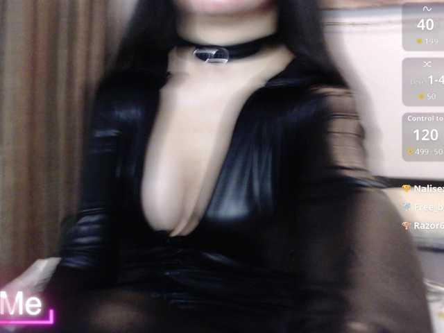 Elinor21 Live Cam on BongaCams