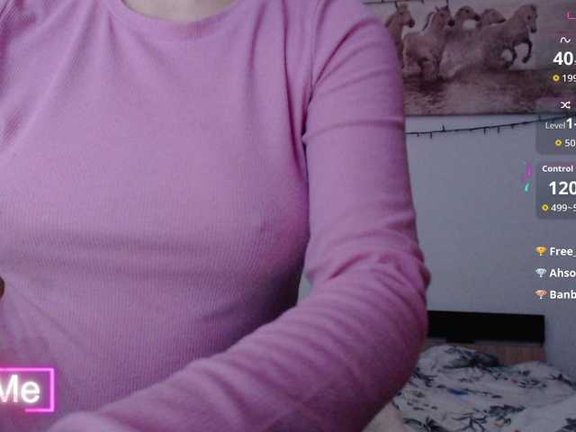 Elinor21's BongaCams show and profile