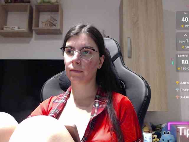 spicyPatchouli webcam