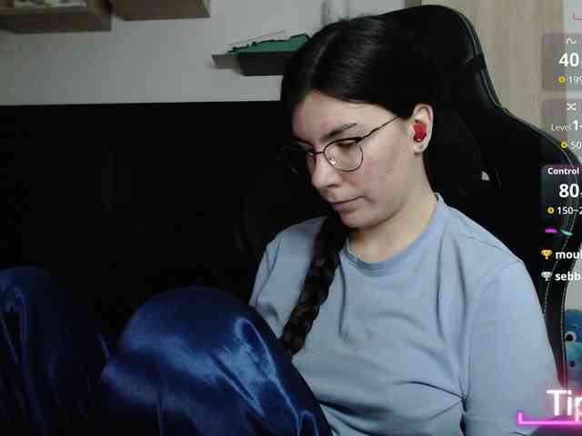 spicyPatchouli webcam