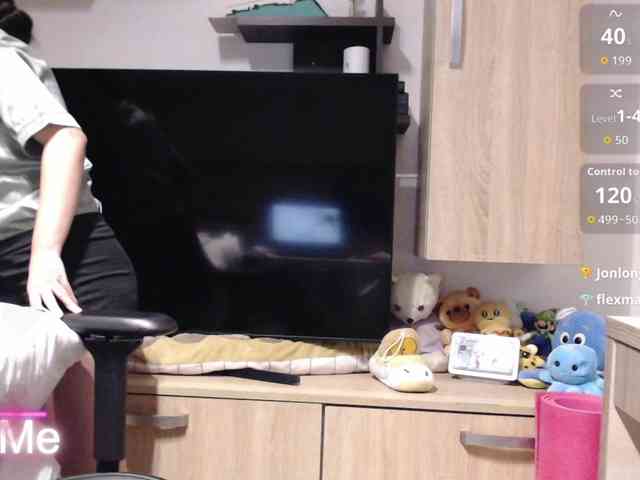 spicyPatchouli webcam