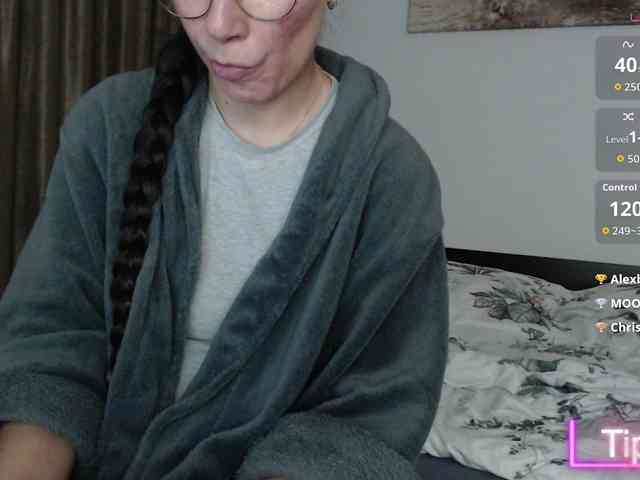 spicyPatchouli webcam