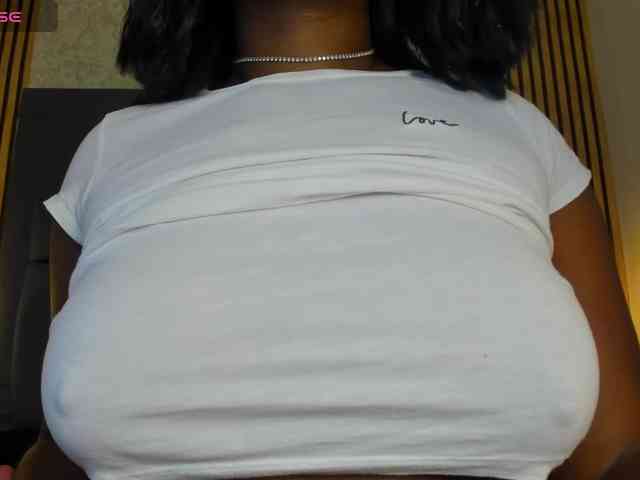 maiacharris webcam