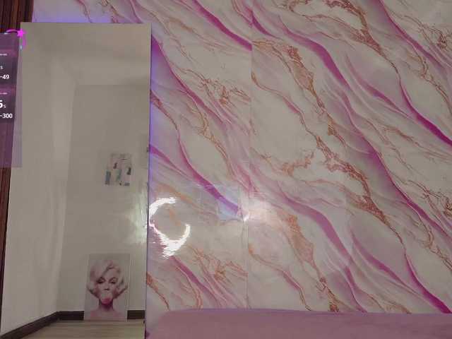 EimyAnistonCute's BongaCams show and profile