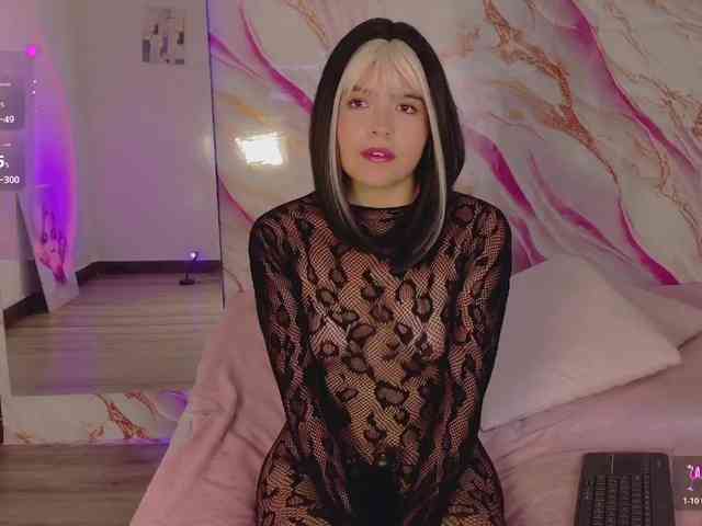 EimyAnistonCute webcam