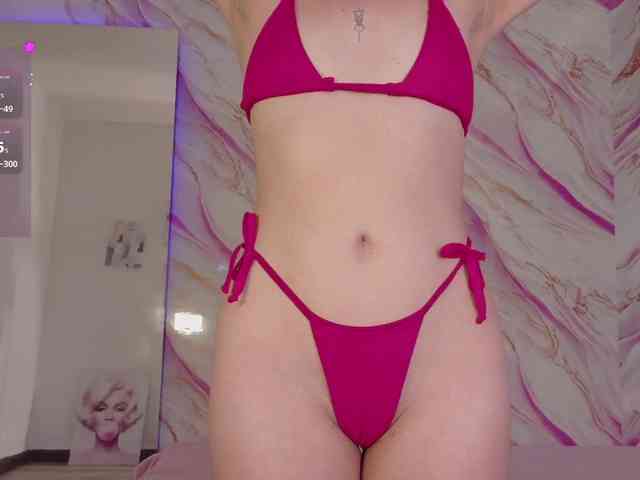 EimyAnistonCute webcam