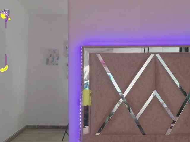 EimyAnistonCute webcam