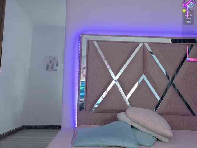 EimyAnistonCute webcam