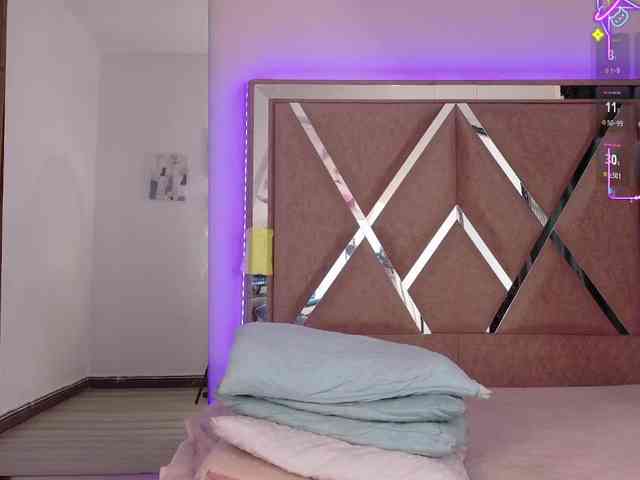 EimyAnistonCute webcam