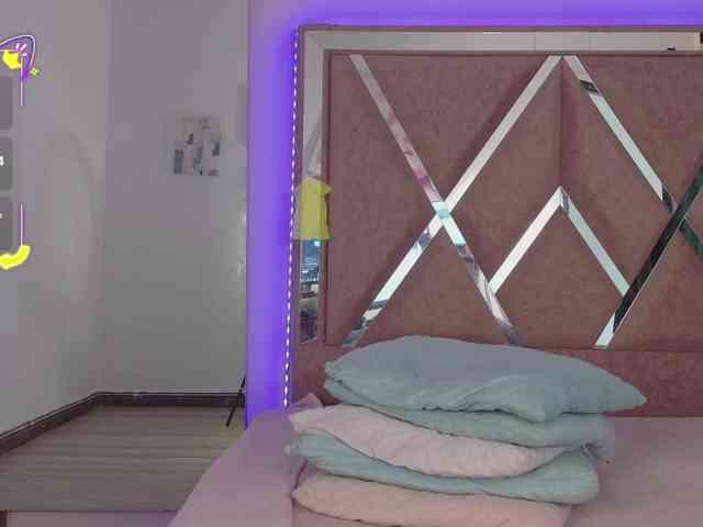 EimyAnistonCute webcam