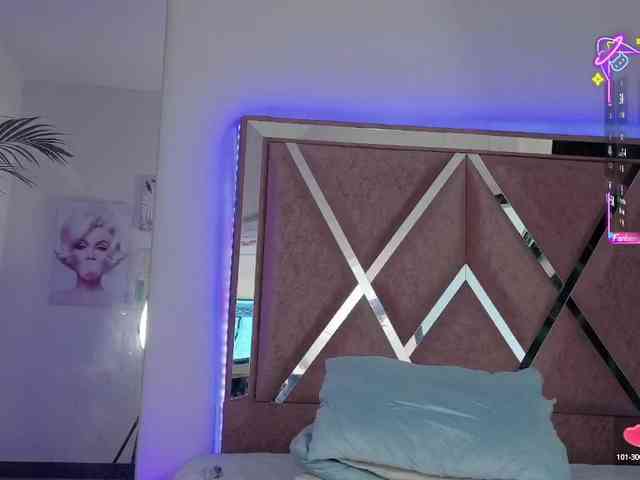 EimyAnistonCute webcam