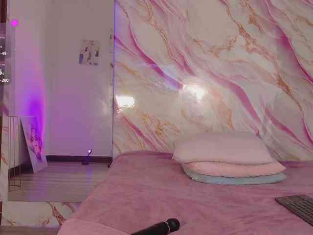 EimyAnistonCute webcam