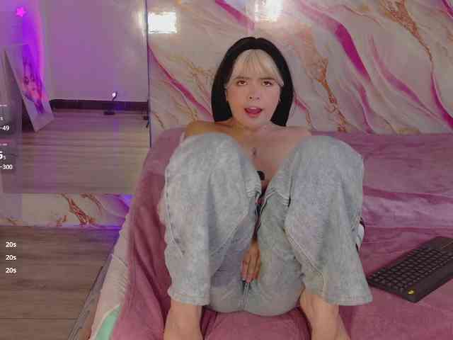 EimyAnistonCute webcam